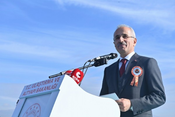 Bakan Uraloğlu: Yavuz Sultan Selim Köprüsü ile 70 milyar lira tasarruf sağladık